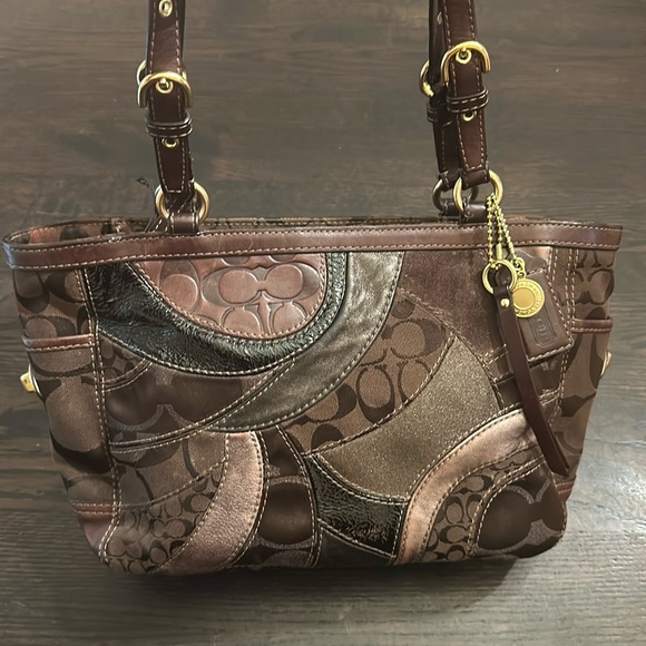 Coach Signature Mosaic Patchwork Gallery Tote - Picture 1 of 16